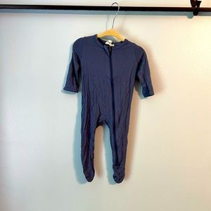 KYTE Baby used zipper footie 3-6 months in Steel.